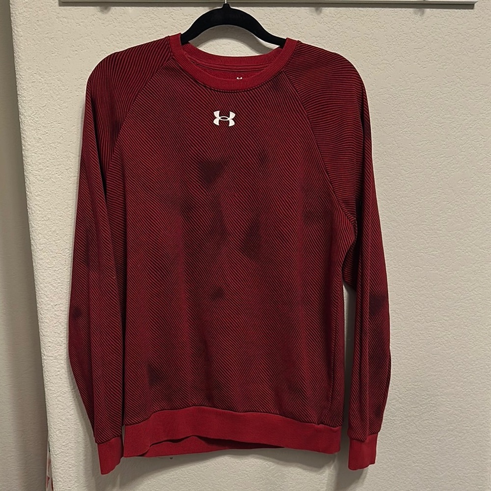 Under Armour Red Crewneck Fleece Athletic Casual EUC